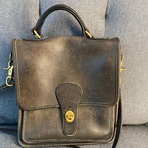 COACH VINTAGE STATION BAG